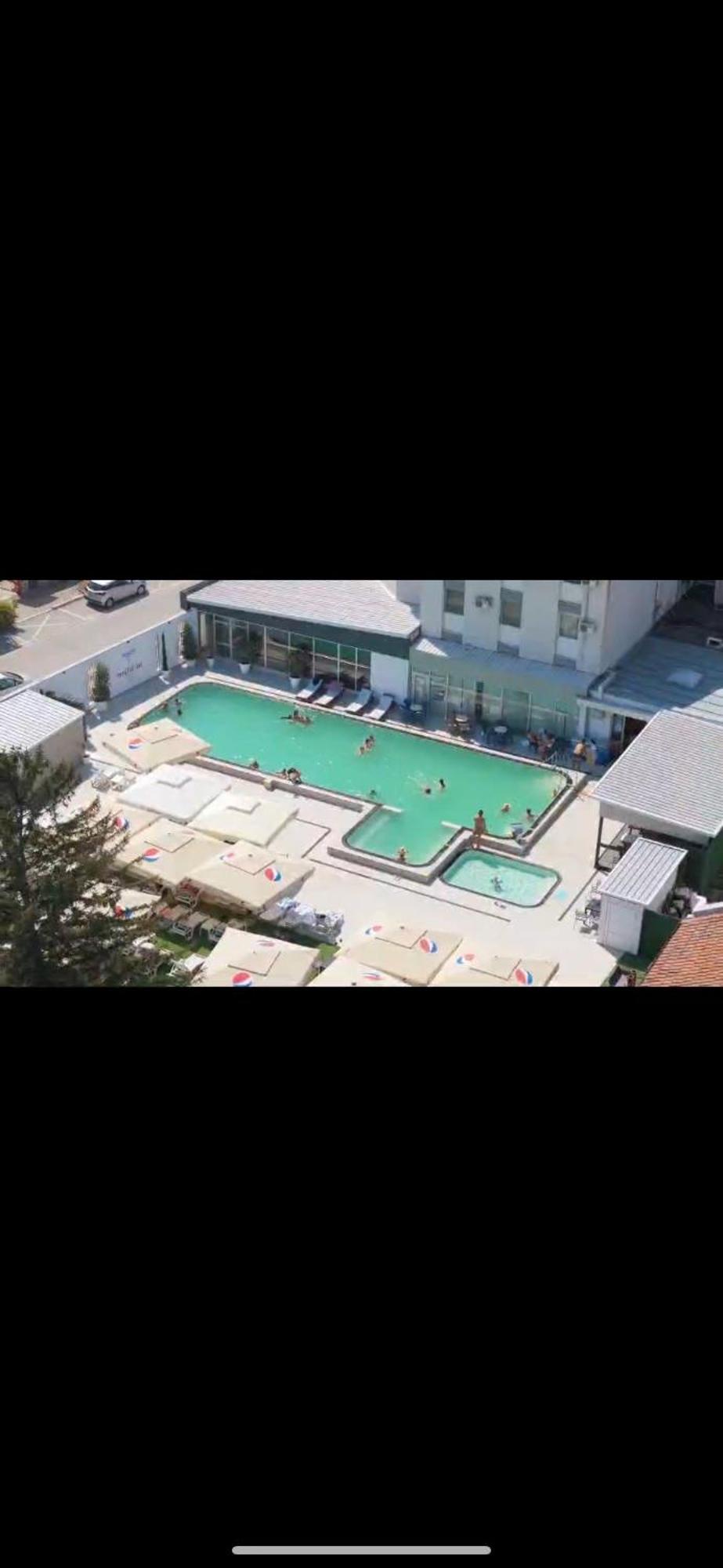 Hotel Tiski Cvet Novi Becej Ngoại thất bức ảnh