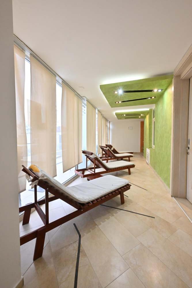 Hotel Tiski Cvet Novi Becej Ngoại thất bức ảnh