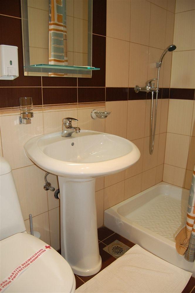 Hotel Tiski Cvet Novi Becej Ngoại thất bức ảnh