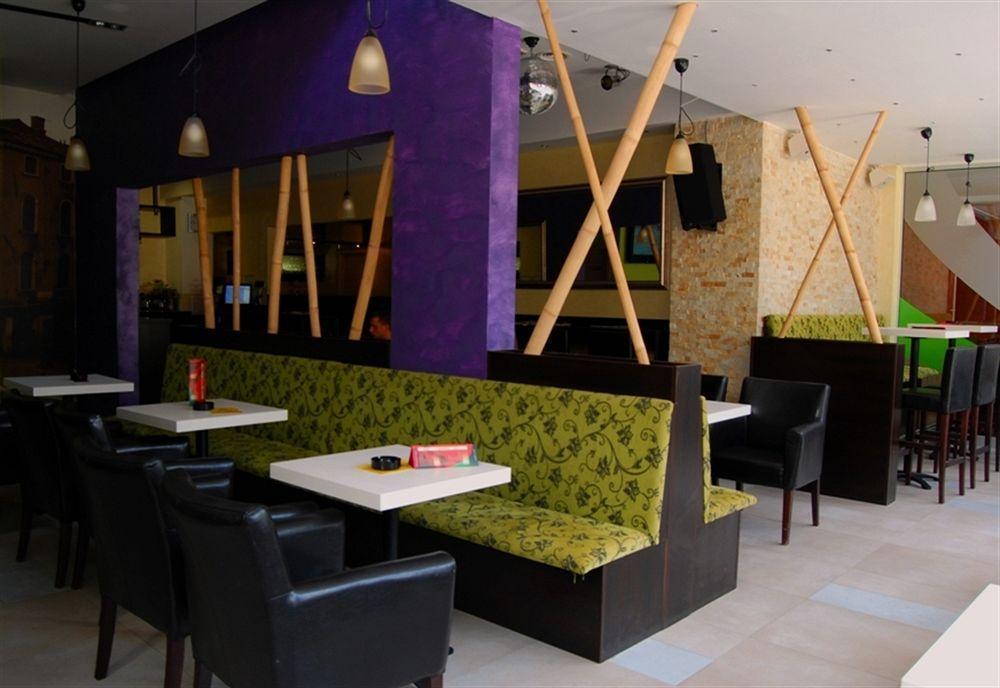 Hotel Tiski Cvet Novi Becej Ngoại thất bức ảnh
